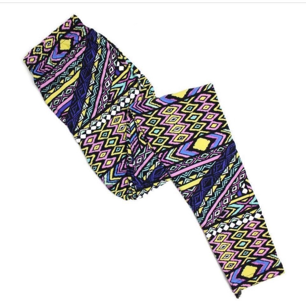 Patterned Soft Leggings